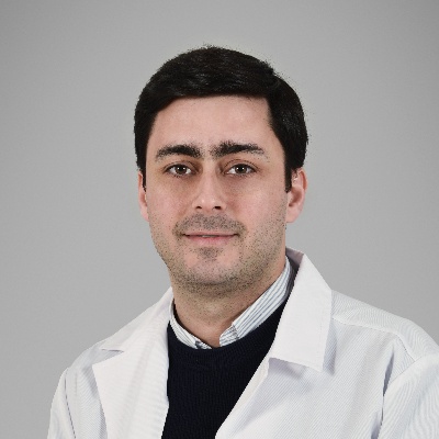 HUGO RIO-TINTO, MÉD.