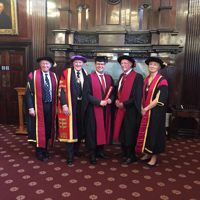 Nuno Figueiredo, Fellow do Royal College of Surgeons